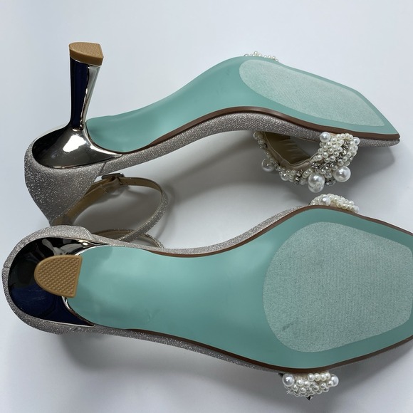 Betsey Johnson Women's Milo Embellished Kitten Heels Sandals Womens Sz 6.5M - Picture 13 of 15